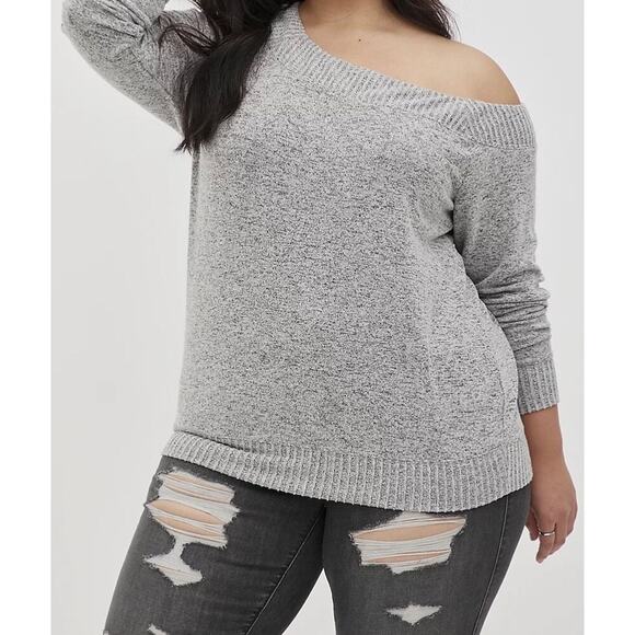 torrid Sweaters - Torrid Super Soft Plush Gray One Shoulder Sweater - 5 (5X) - Women's Plus Size